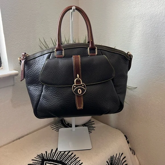 Dooney & Bourke Samba Satchel - Picture 1 of 11